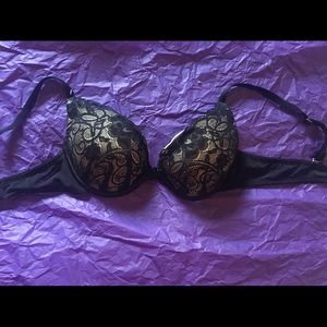 Black lace bra